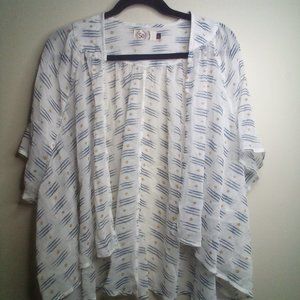 So Open Front Blouse XL Short Sleeve Sheer Patterned White Blue Yellow